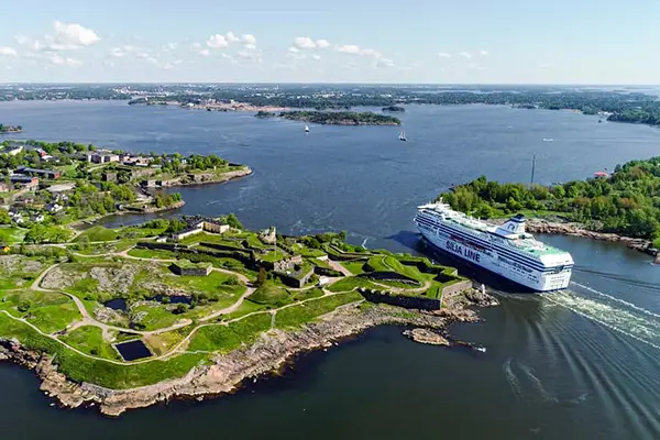 Day5-Overnight-boat-to-Helsinki-from-Stockholm-600x400