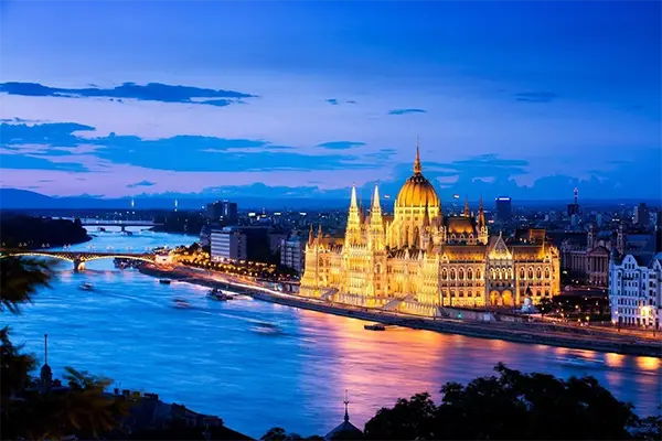 day2-budapest-danube