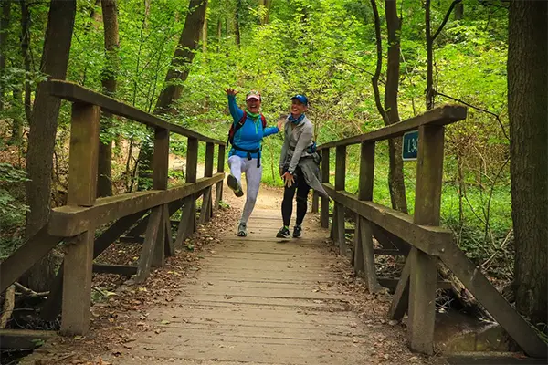 day7-runners-bridge-danube