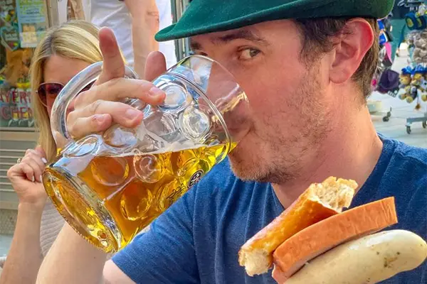 day8-oktoberfest-brats