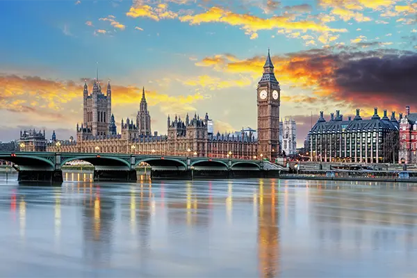 day9-london-idusk-thames-uk