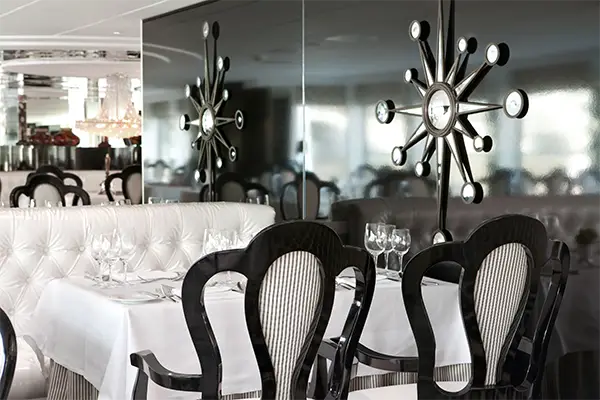 dining2-danube
