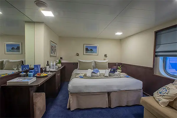 cabin-double-v